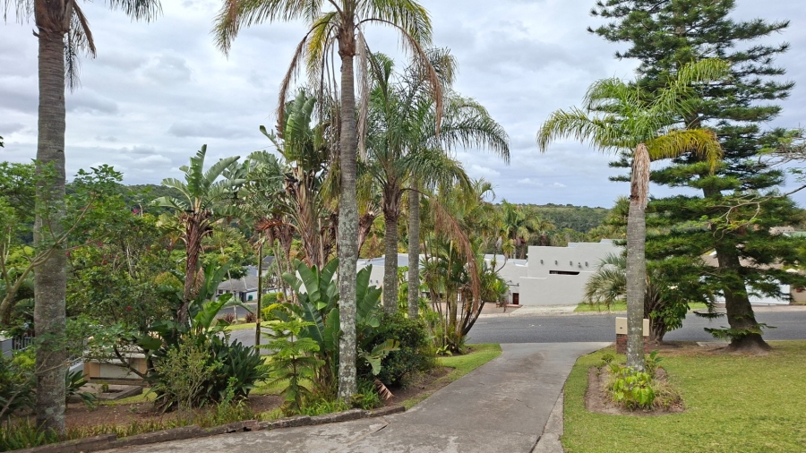 4 Bedroom Property for Sale in Beacon Bay North Eastern Cape